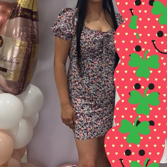 Floral Dress - Picture 7 of 7